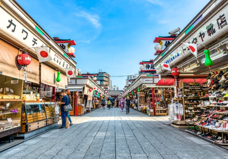 The Best Souvenirs From Japan: 10 Unique Gifts to Bring Home